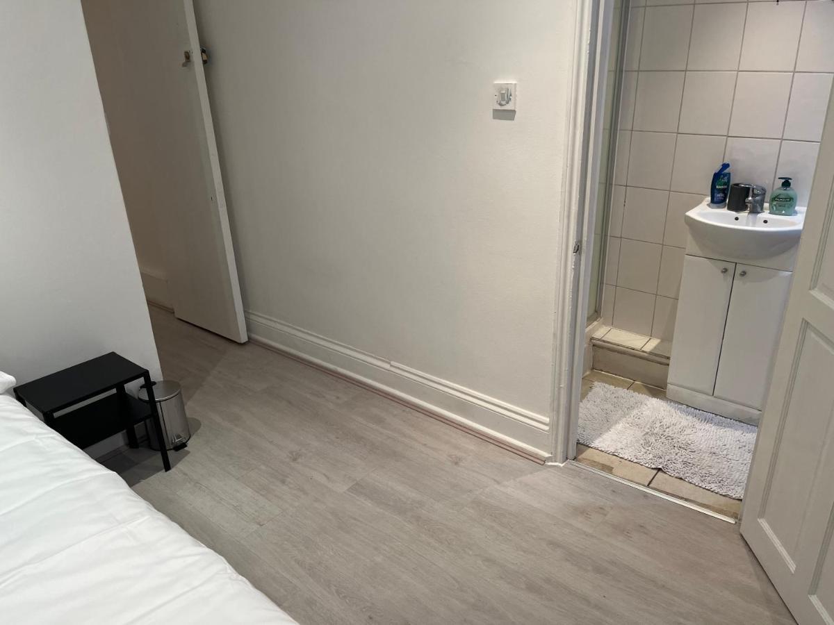 Y2 Guest House London Eksteriør bilde